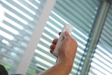 Preview: Rademacher 32480366 DuoFern Handsender Standard 6-Kanal 9491